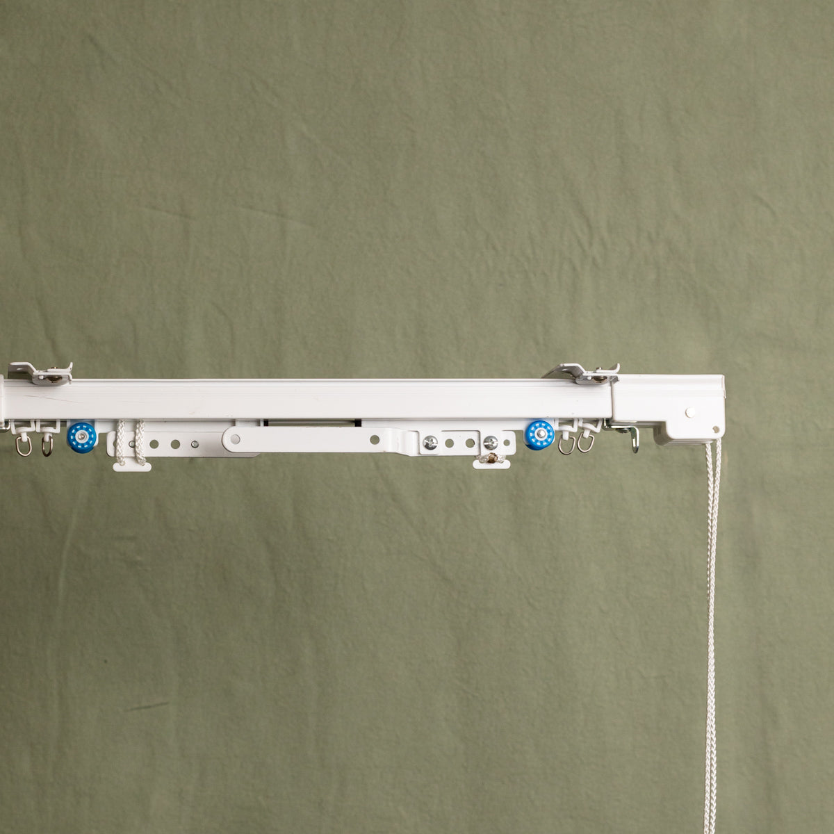 Riel Aluminio R93