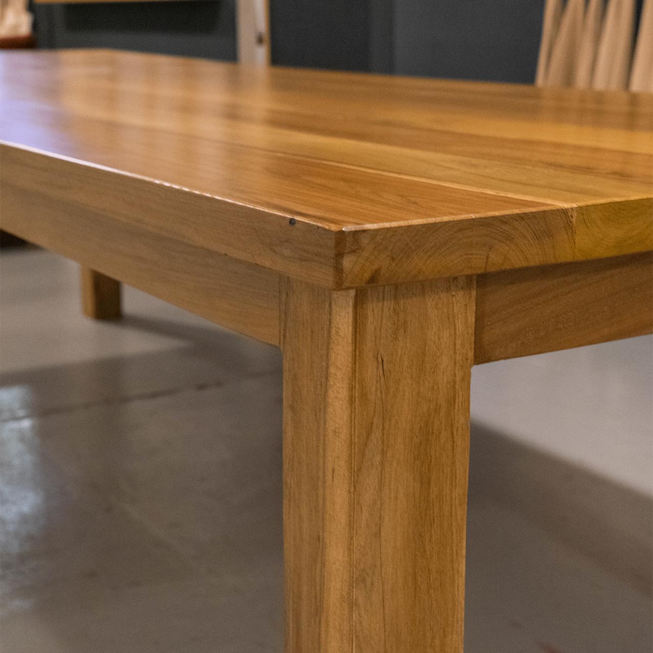 Mesa de Comedor Lapacho